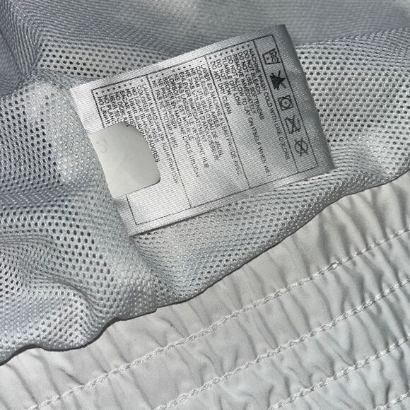 Nike Sportswear Retro White Red Stripe Arms Full Zip Athletic Jacket Women’s Lar - Picture 14 of 16